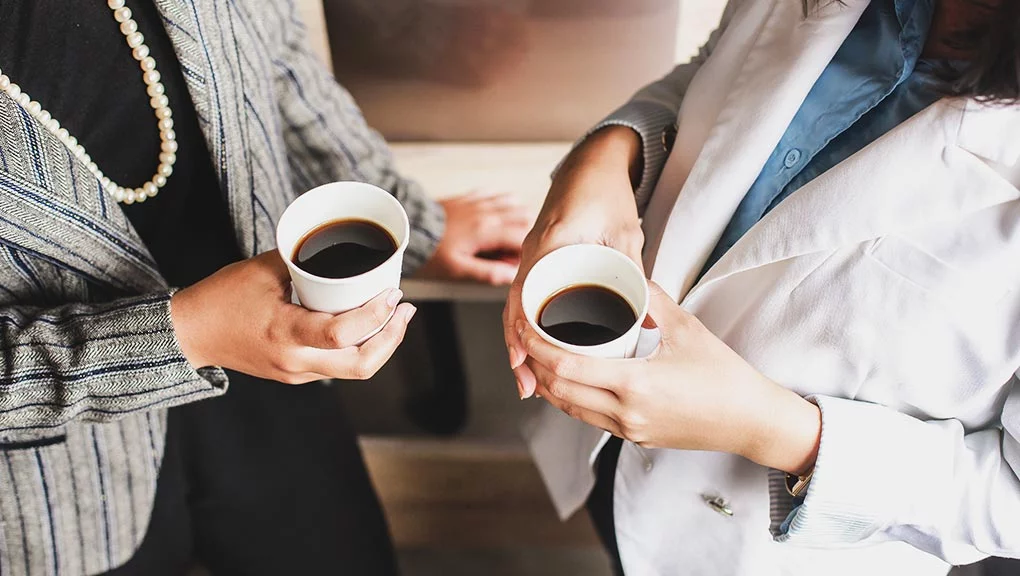 Eleva tu productividad: El café como aliado en el trabajo.